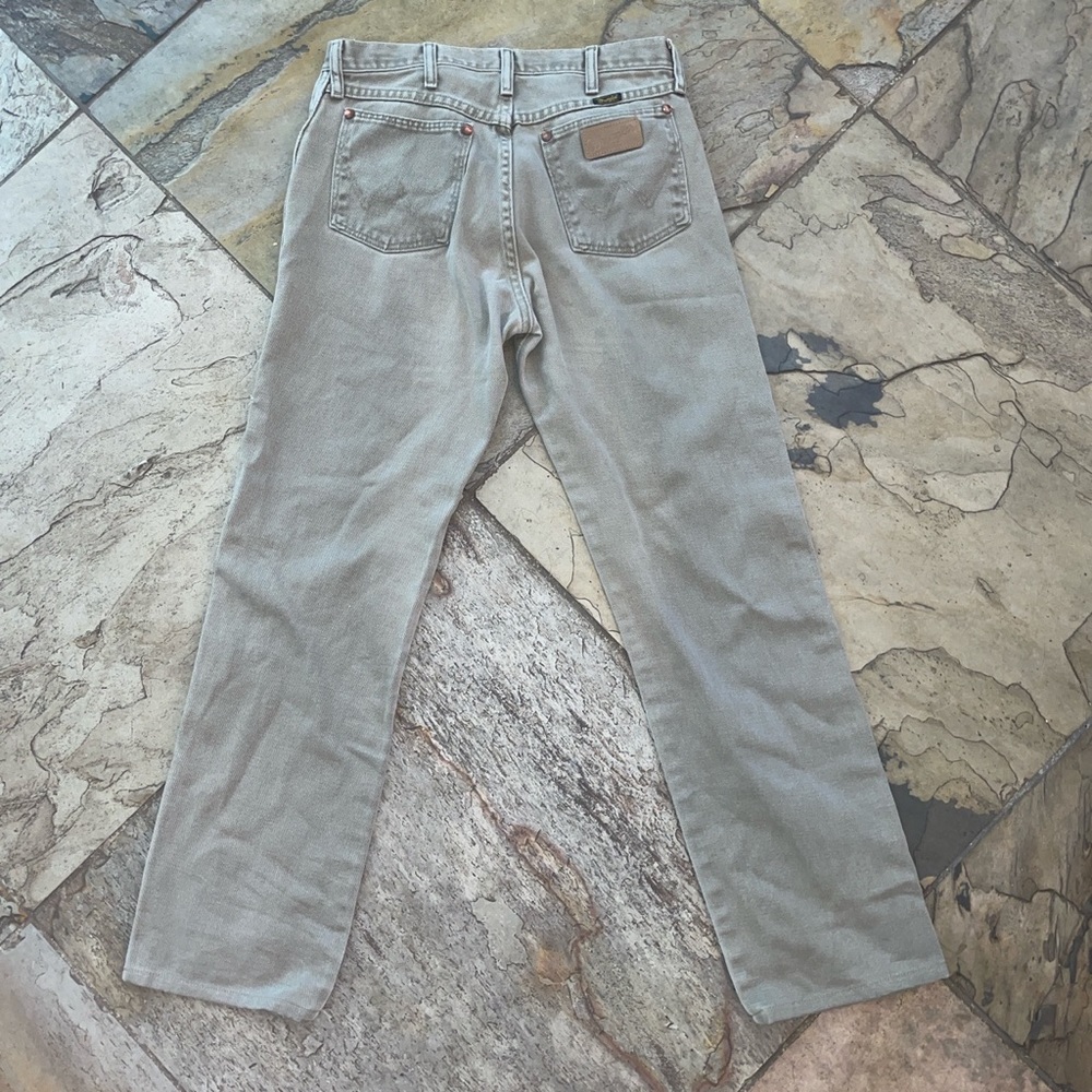 Wrangler High Rise Jeans